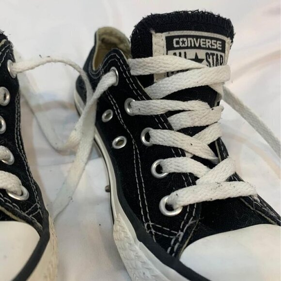 Converse Allstar sneakers. Youth size 13. Excellent condition. black and white. - Picture 3 of 7